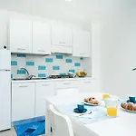 Apartman Casa Acqua Marina - Only 6 Steps From The Main Road