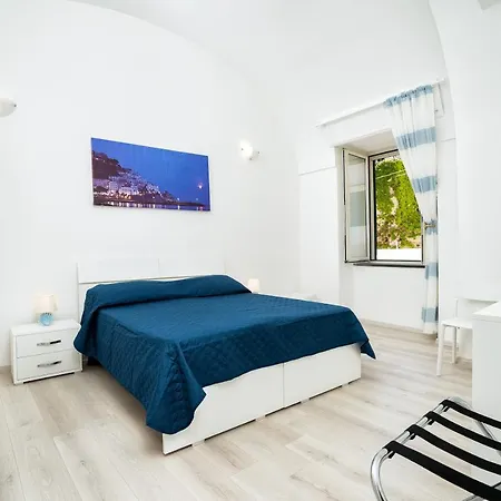 Casa Acqua Marina - Only 6 Steps From The Main Road Amalfi